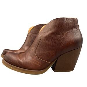 Korks by Kork-Ease Gemini Boots Size 6 1/2 M Distressed Brown Leather Ankle